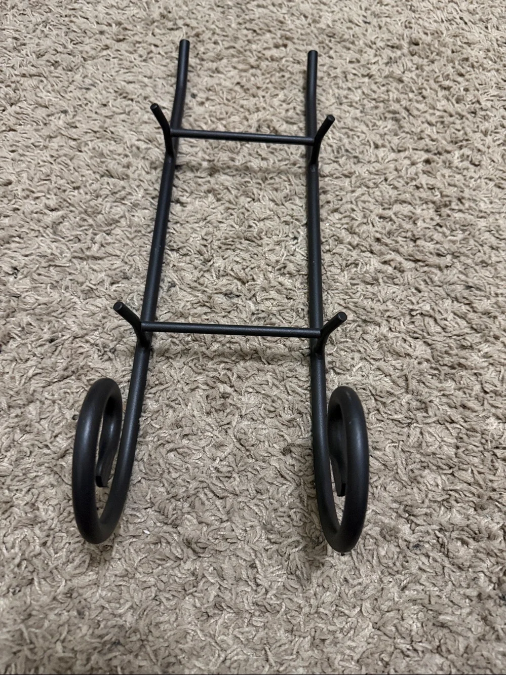 Longaberger wrought iron sled, sleigh for Vegetable basket. Home Decor